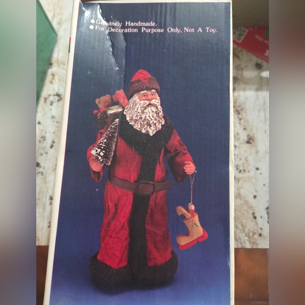 St. Ives Santa's World Box